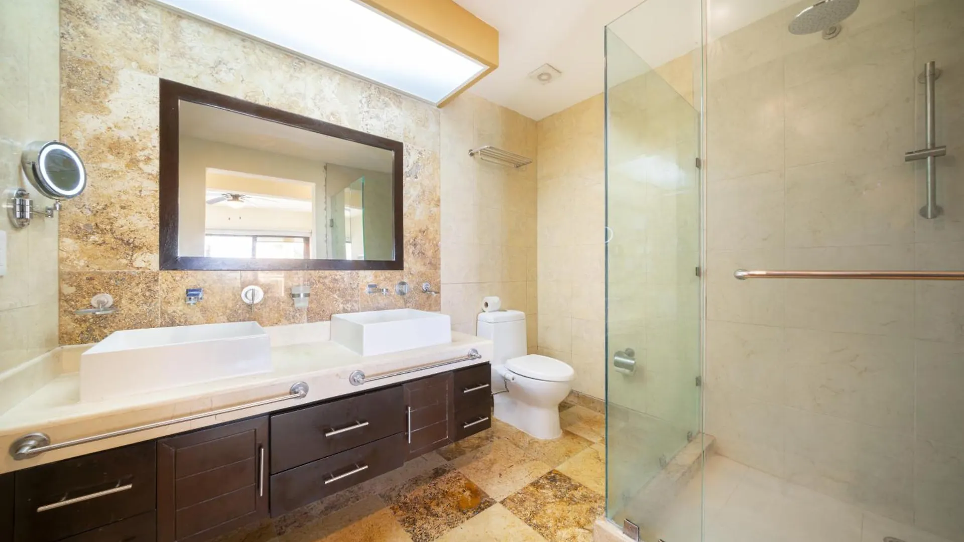 Luxury Beachfront Condo With 3 Bedrooms & Ocean View - El Faro Residences Playa del Carmen
