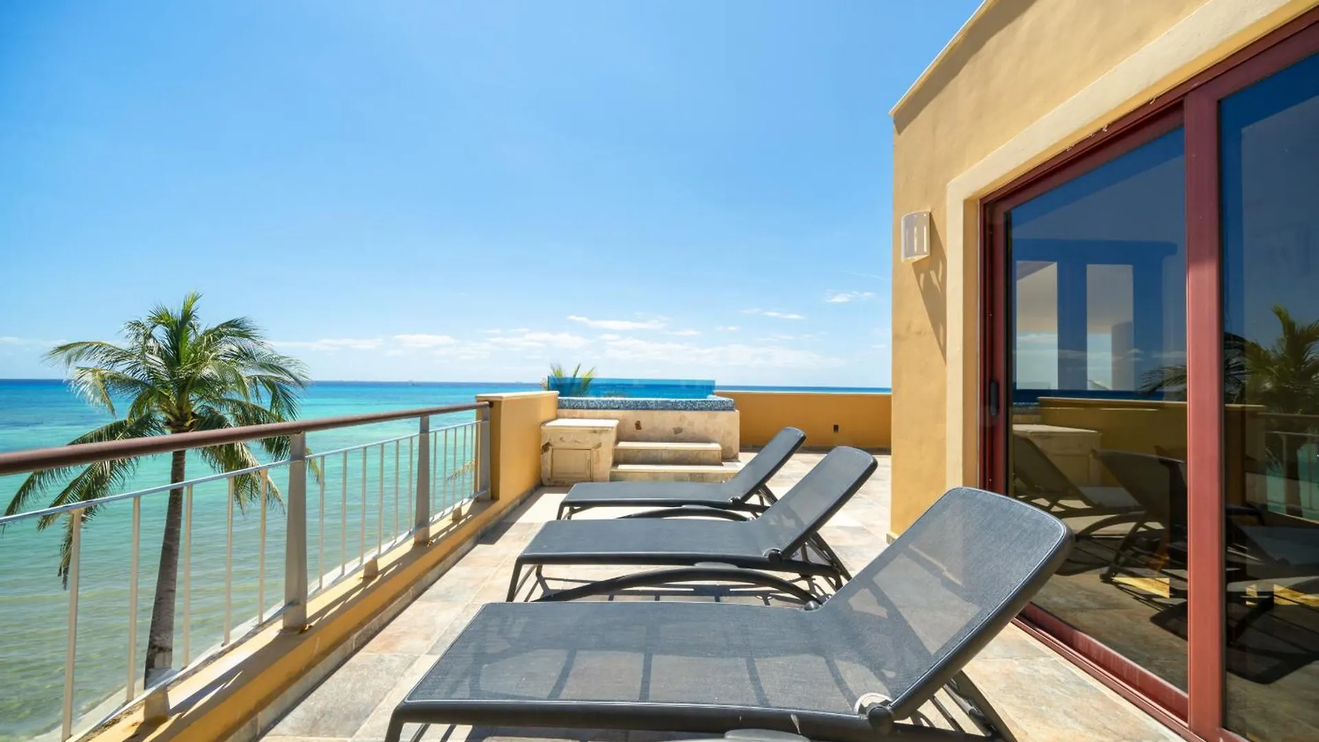 Apartment Luxury Beachfront Condo With 3 Bedrooms & Ocean View - El Faro Residences Playa del Carmen