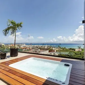 Luxury On The 5th Avenue Ocean View Rooftop I By Yeah Apartment